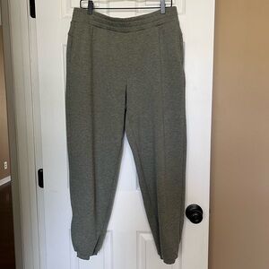 Mondetta Women's Heathered Fleece Jogger Pants, Size L Greenish Color